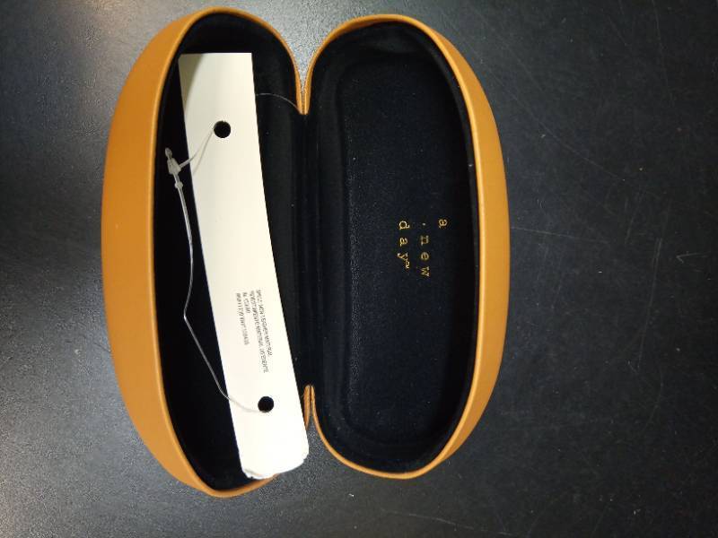 lot 2028 image: Warby Parker Eyeglasses Hard Case with Tag RWM17230 VNM1108435 - Retail $12