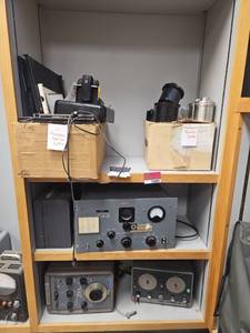 lot 23091 image: Vintage Test Equipment & Signal Generator Set