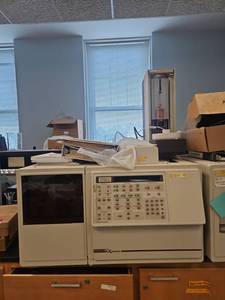 lot 23107 image: Varian Star Gas Chromatograph w 8200 Autosampler - Model 3600 CX&nbsp