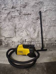 lot 14525 image: Eureka, The Boss 12 Amps Portable Vacuum Cleaner