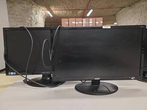 lot 18512 image: Lot of 2 - Acer A231H 23in LCD Monitor with Hannsg HL249DPB Monitor