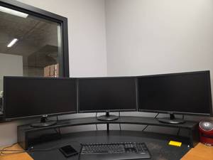 lot 18518 image: Set of 3 - ASUS 24in LCD Monitors - Model VP247