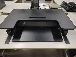 lot 18527 image: Black Adjustable Standing Desk Converter w Keyboard Tray