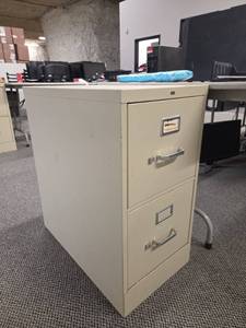 lot 18533 image: Set of 3 - Lateral File Cabinet 2-Drawer LetterLegal&nbsp