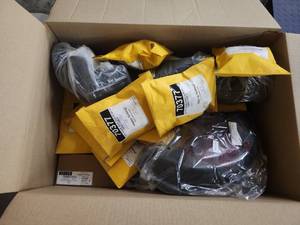 lot 14758 image: Lot of Weber Summit Grill Control Knob Assembly and Parts - Model 703K7&nbsp