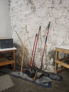 lot 14789 image: Cleaning Tool Set with Brooms, Dustpans and Brushes