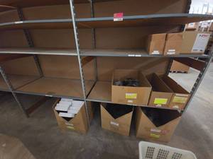 lot 21001 image: Assorted Lot of Lamp Lights, Faucet Timers and More