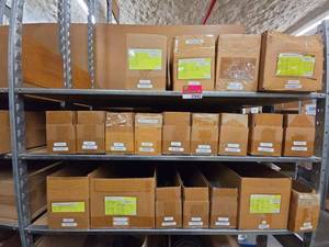 lot 21042 image: Lot of Electrical Cables, Connectors & Hardware