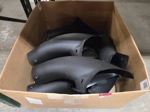 lot 21090 image: Mower Bagger Chutes