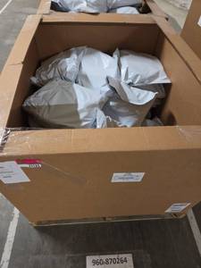 lot 21135 image: CVAC 1 14 x 15ft Black BBFlex Hose WO Cuff - 4 12 boxes