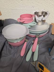 lot 283 image: Elk and Friends Kids Porcelain Bowl Silicone Suction Sleeves Sleeves  Microwave & Dishwasher Safe - Retail $19
