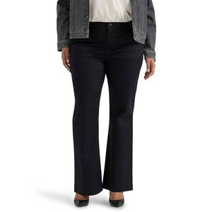 lot 487 image: Plus Size Lee Wrinkle Free Bootcut Pants, Womens, Size 20 - Regular, Unionall Black - Retail $52