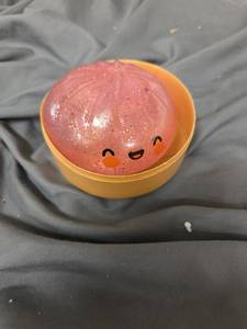 lot 529 image: Dumpling Squishies, Glitter Dumpling, Glitter Dumplings Squishy with Box, Dumplings Sensory Squeeze Toy for Stress Relief Stretchy Desk Toys (Pink-1) - Retail $17