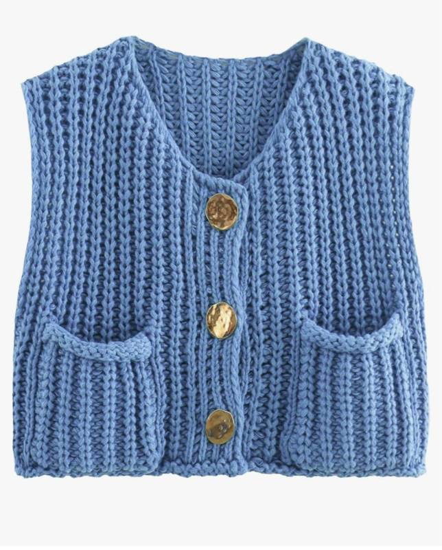 lot 4467 image: Womens Sleeveless Chunky Knit Top Casual Cropped Button Down Sweater Vest Open Front Cardigan with Pockets