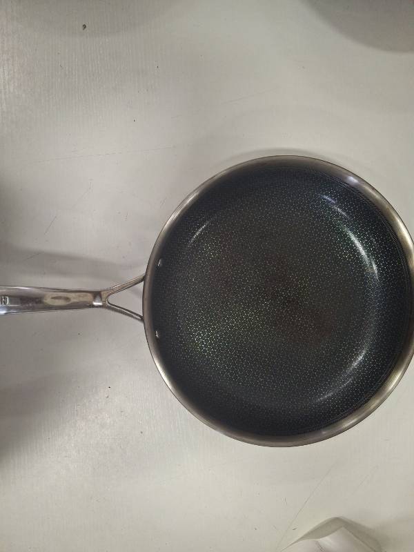lot 3785 image: Henckels 12 Inch Fry Pan