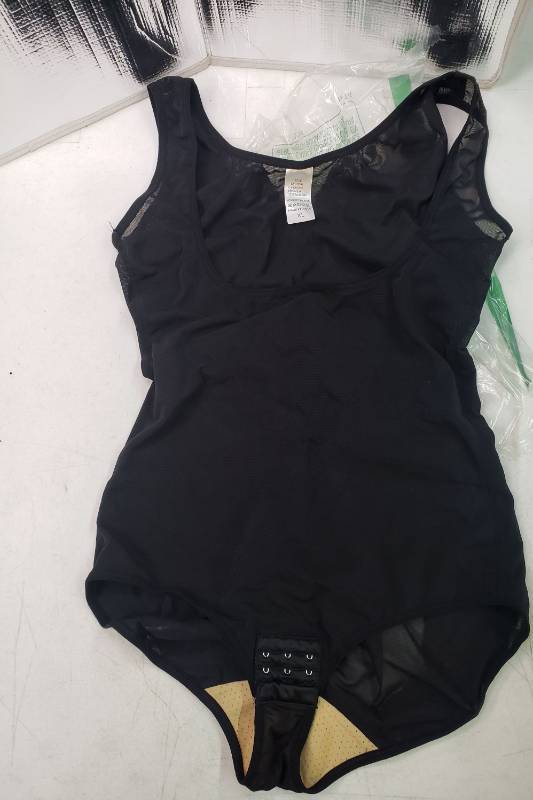 lot 17481 image: Shapewear for Women Top Slim Bodysuit Body Shaper, XLarge. - Retail $22