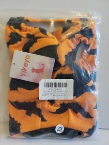 lot 64083 image: Halloween Dog Pajamas Pet Puppy  Dogs, XS - Retail $0