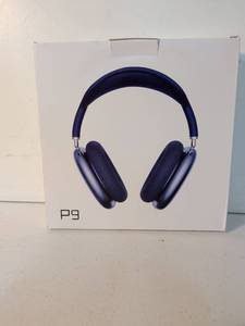 lot 2 image: P9 Wireless Headphones with 50mm Dynamic Speaker