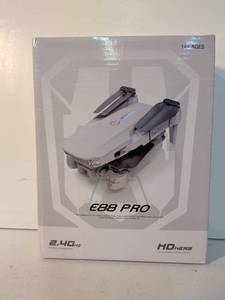 lot 3 image: E88 PRO HD Camera Drone Dual Camera 2.4GHz Wireless