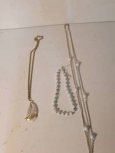 lot 21 image: Fashion Jewelry Necklace Bracelet Lot 3Pieces Chain Pendant