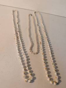 lot 26 image: Beaded Necklaces with Floral Inclusions, 2 Strands and 1 beaded