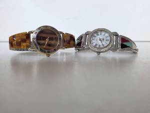 lot 32 image: Two Wristwatches with Roman Numeral Dials and Bands