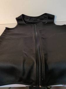 lot 86 image: Black Sleeveless Zip-Up Vest