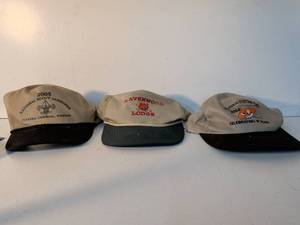 lot 91 image: 3 Scout Caps 2005 National Jamboree Ravenwood Lodge Oklahoma Sporting Claws