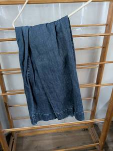 lot 116 image: Talbots Petites Stretch Denim Jeans Size 14