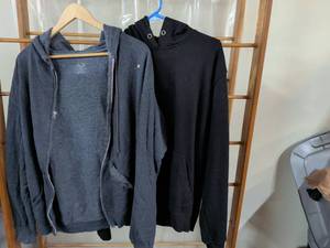 lot 121 image: Fruit of the Loom and Athletech Zip Hoodie Lot 2 Pieces