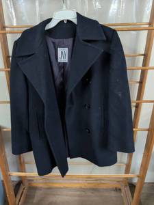 lot 163 image: Jones New York Black Blazer 100% Pure Wool