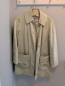 lot 102 image: Misty Harbor Any Weather Coat Size 10 Regular