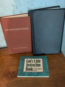 lot 172 image: Lot of 3 Religious Books The Mennonite Hymnal Hymnal Worship Book Gods Little Instruction Book