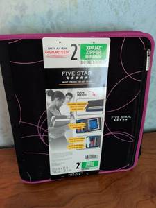 lot 183 image: Five Star Xpanz Zipper Binder 2 inch 380 Sheet Capacity