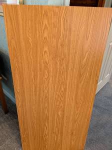 lot 214 image: Laminate Shelving Oak 23-14 x 48 Inch