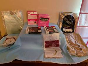 lot 239 image: Lot of Womens Knee Highs Stockings Hosiery Slightly Imperfect Multiple Brands