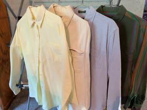 lot 266 image: Andrews Furs Vintage Shirt Size 1314 Made in U.S.A.