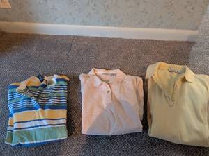 lot 286 image: Lot of 4 Polo Shirts Only Necessities Cabin Creek Medium