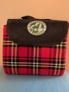 lot 306 image: Picnic Blanket Red Plaid Black Flap Handle