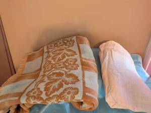 lot 314 image: Two vintage blankets