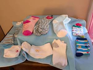 lot 327 image: Assorted Socks with  Pattern Details