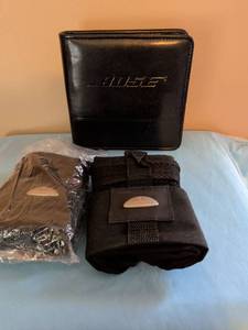 lot 335 image: Samsonite BUZZ Carrying Case with Accessories