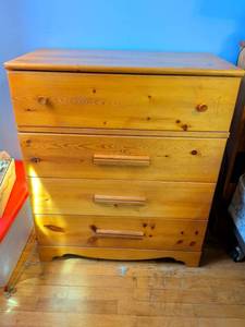 lot 351 image: Wood Chest of Drawers 4-Drawer