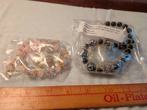 lot 361 image: Floral Necklaces and Earrings Black and Pink Set of 2 SKU 000Y0E