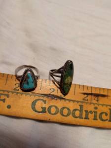 lot 377 image: 2 Turquoise and Green Stone Rings with Decorative Silver-Tone. Costume jewelry