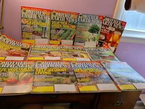 lot 417 image: Mother Earth News Magazine Collection Lot Multiple Issues Homesteading Gardening