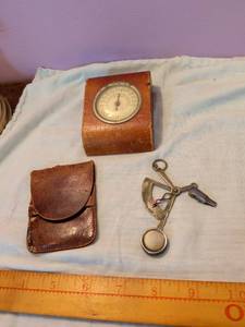 lot 475 image: Vintage Thermometer with Leather Case and Brass Compass Tool Lot
