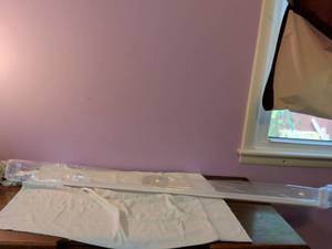 lot 483 image: Kirsch Super Duty Curtain Rod 48-86 inch White Lockseam Design