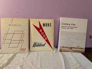 lot 486 image: Lot of 3 School Yearbooks Wildcat 1958 MRHS 1964 Moundridge Kansas