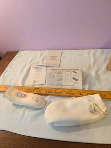 lot 511 image: Norelco WS300 Cordless Wet-Dry Razor Silhouette